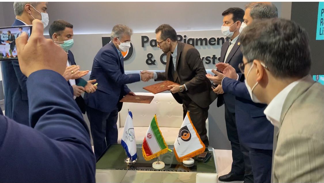 Signing an agreement between (PP&C) with Bouali Sina Petrochemical Co (PGPIC)